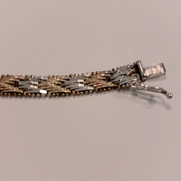 Gold Silver Woven Chevron Bracelet 7” Jewelry - Picture 3 of 11